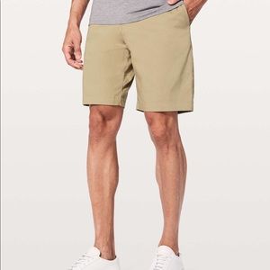 Lululemon Commission Short Slim *Chino 9"